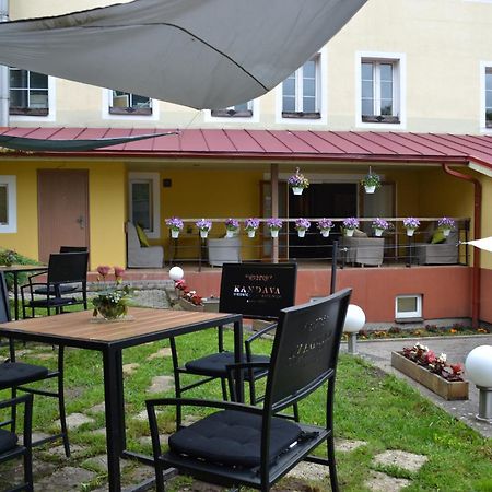 Viesnica Kandava Extérieur photo