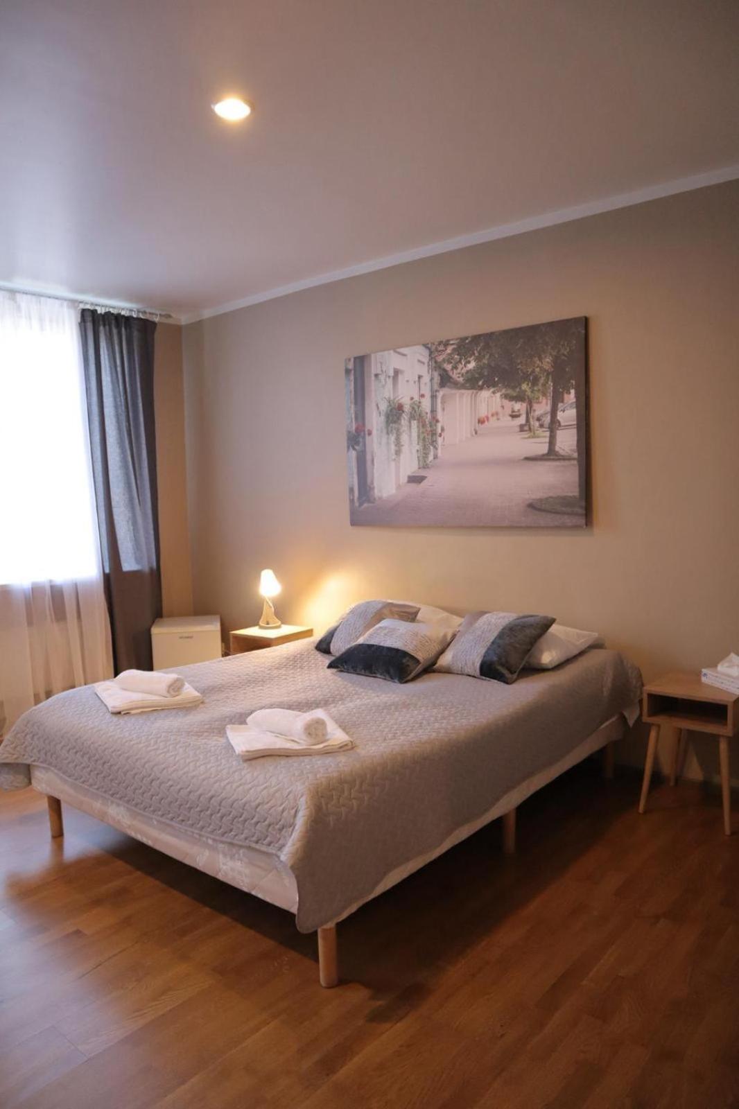 Viesnica Kandava Extérieur photo